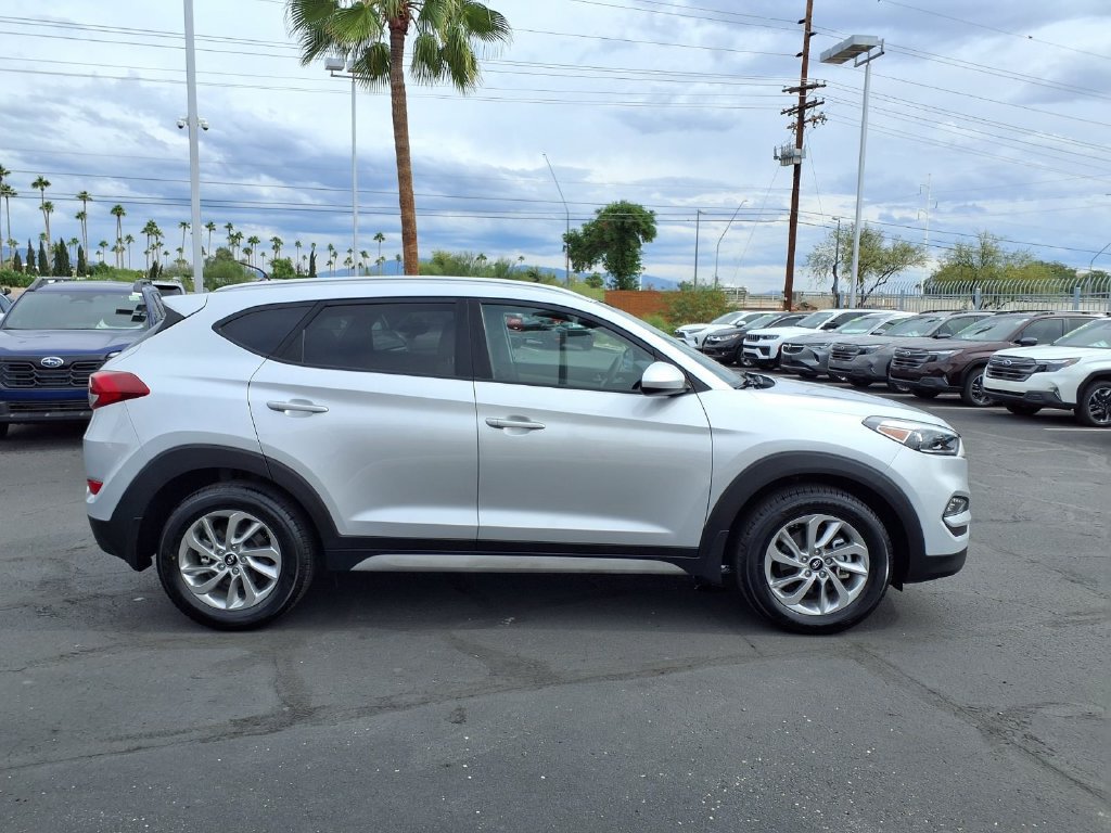 Used 2017 Hyundai Tucson SE w/ SE Popular Package 02 FWD image 9