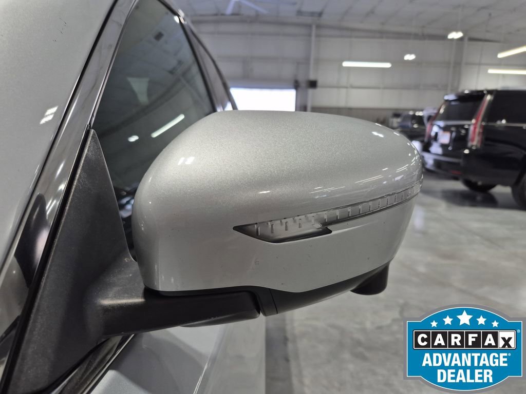 Used 2015 Nissan Rogue SL image 33