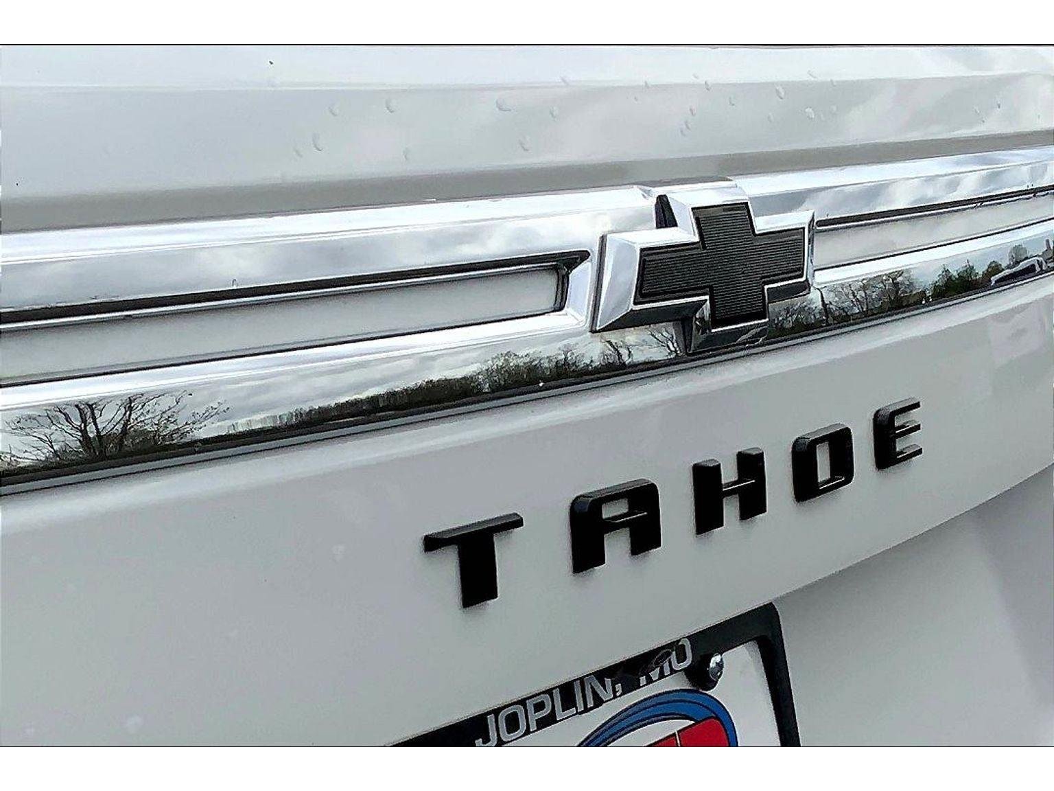 Used 2024 Chevrolet Tahoe LT w/ LT Signature Package image 30