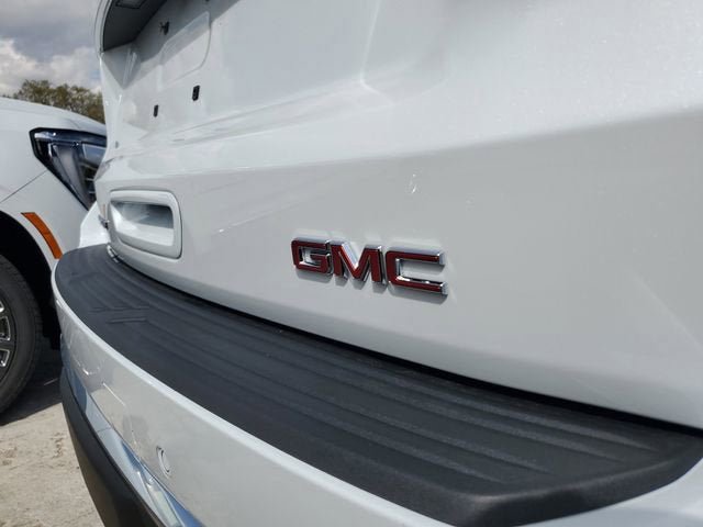 New 2026 GMC Yukon XL Denali w/ Sun & Power Step Package AWD/4WD image 7