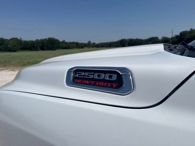 Used 2024 RAM 2500 Laramie AWD/4WD image 9