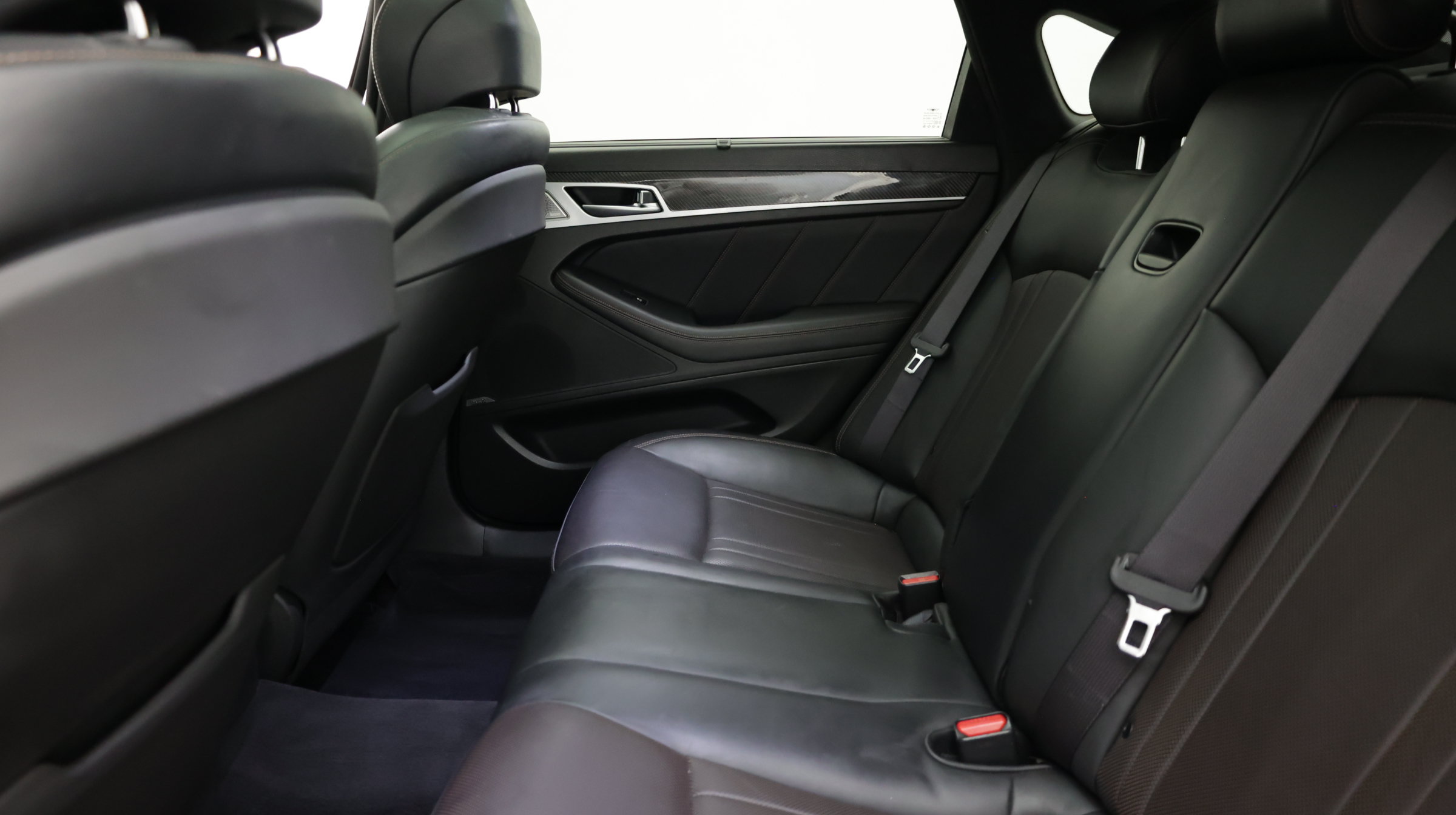 Used 2019 Genesis G80 3.3T Sport RWD image 41