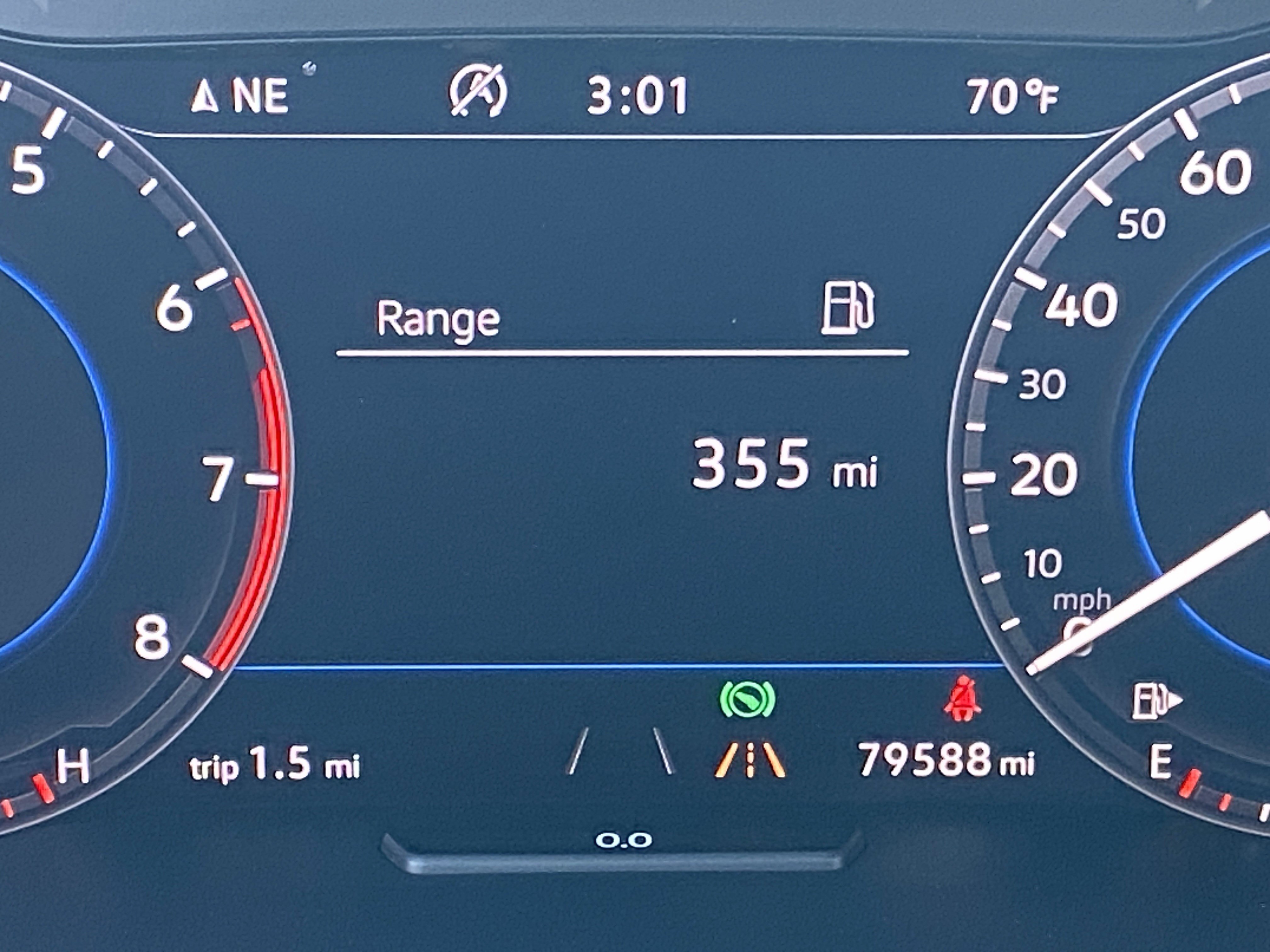 Used 2018 Volkswagen Atlas SEL Premium image 17