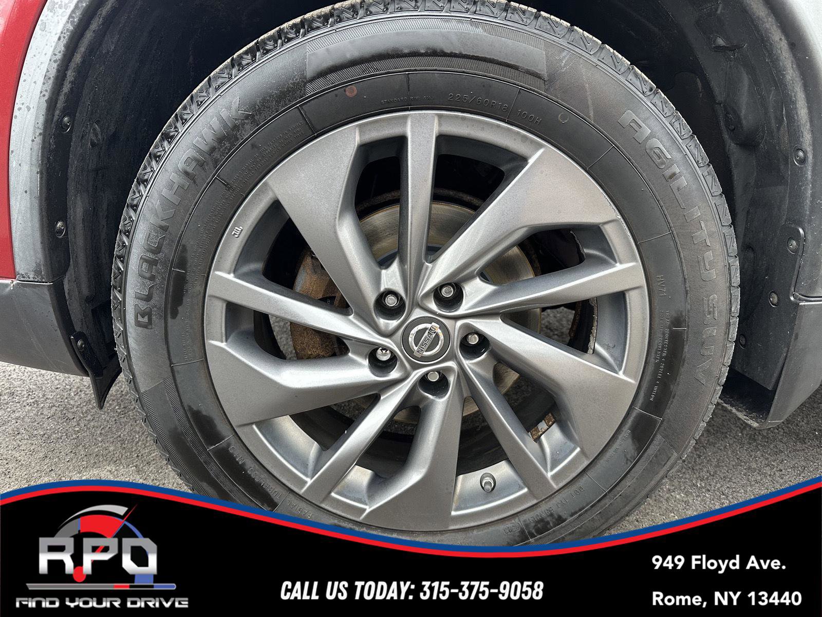Used 2016 Nissan Rogue SL image 10