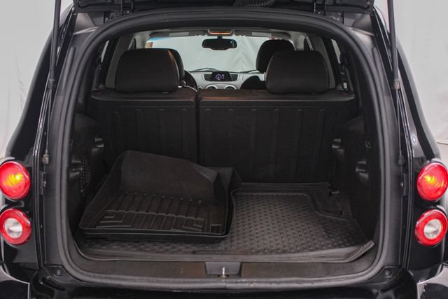 Used 2010 Chevrolet HHR SS FWD image 16