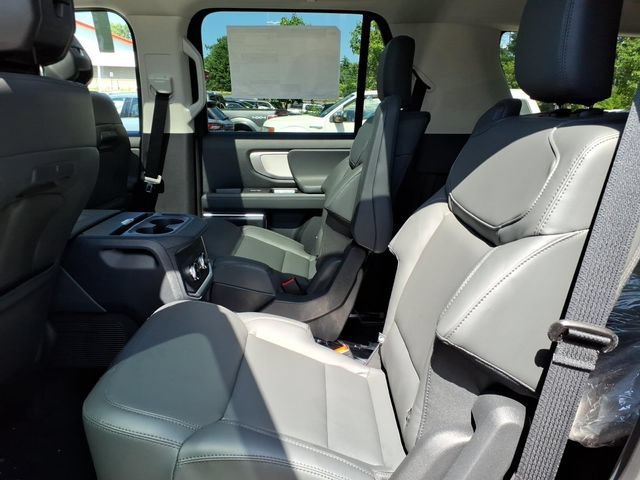 New 2027 Ford Expedition Active AWD/4WD image 12