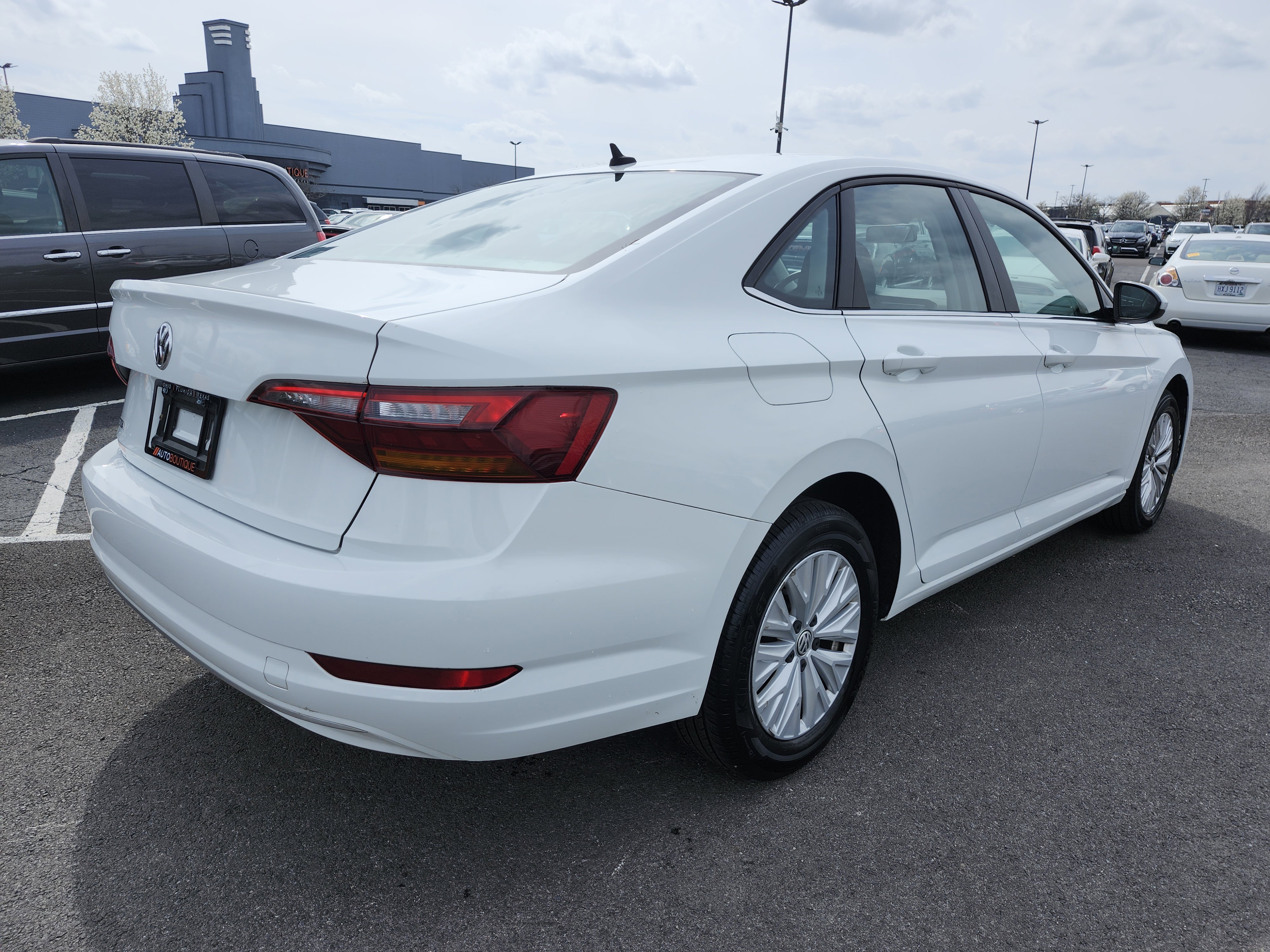 Used 2019 Volkswagen Jetta S w/ Driver Assistance Package image 15