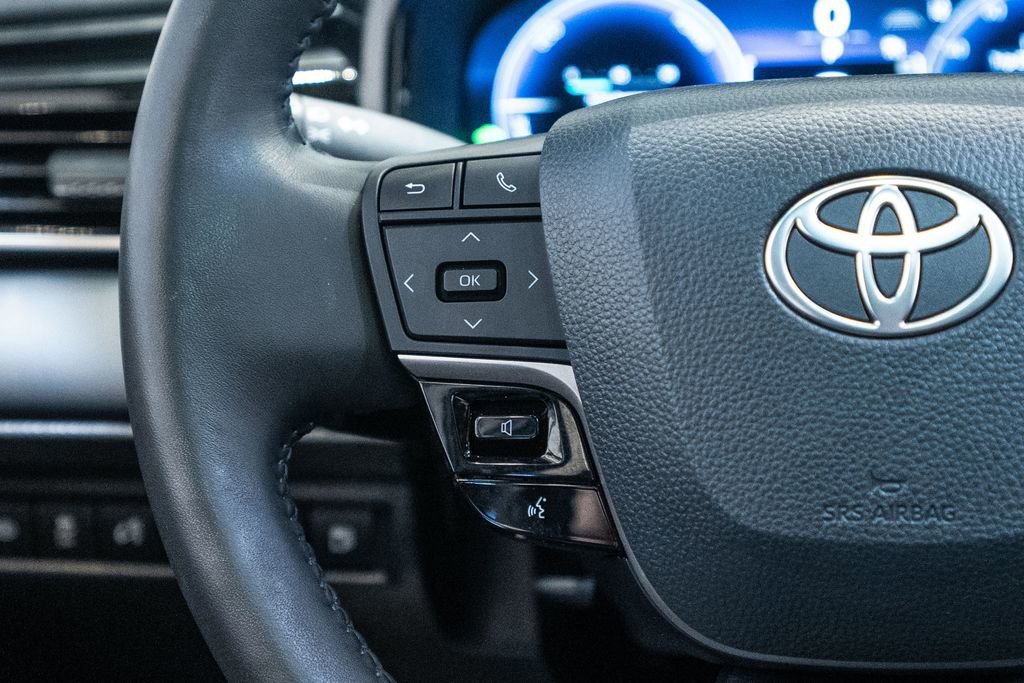 Certified 2025 Toyota Camry XSE image 18