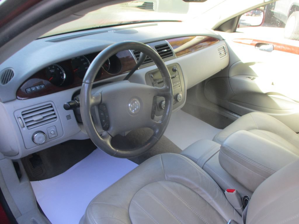 Used 2009 Buick Lucerne CXL w/ Driver Confidence Package FWD image 11
