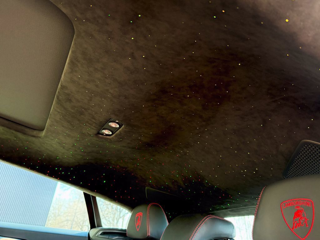 Used 2021 Lamborghini Urus image 57