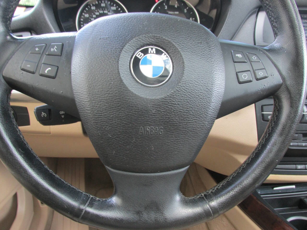 Used 2010 BMW X5 xDrive30i image 12