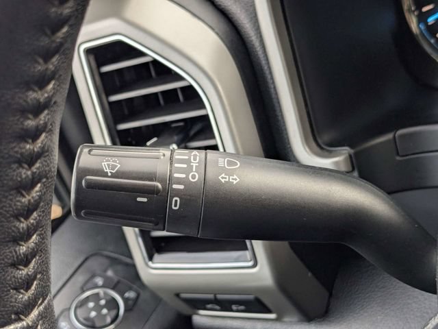 Used 2019 Ford F150 Lariat w/ Equipment Group 502A Luxury AWD/4WD image 28