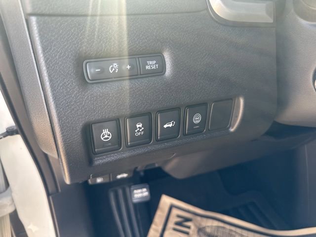 Used 2024 Nissan Murano Platinum w/ Cargo Package AWD/4WD image 15