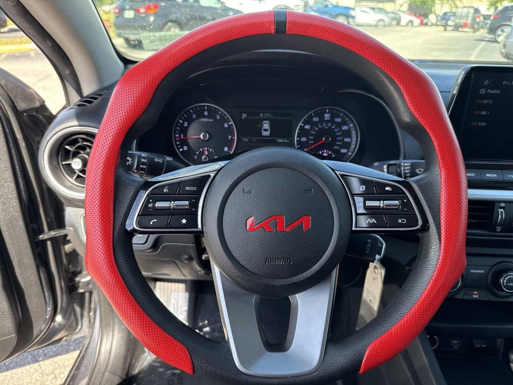 Used 2022 Kia Forte LXS image 30