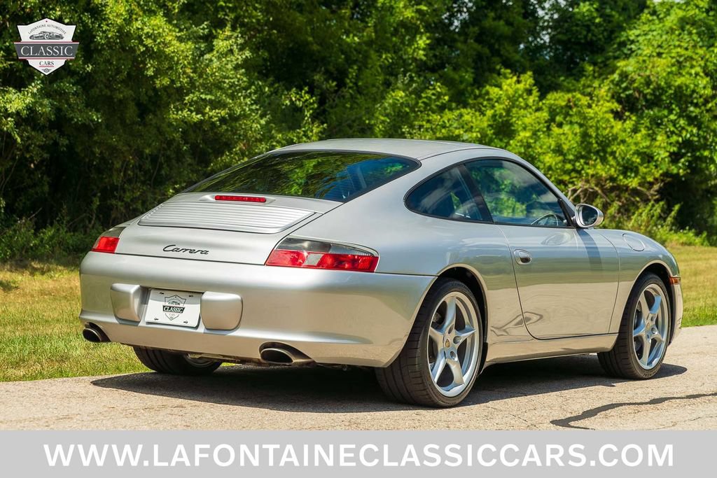 Used 2002 Porsche 911 Carrera RWD image 3