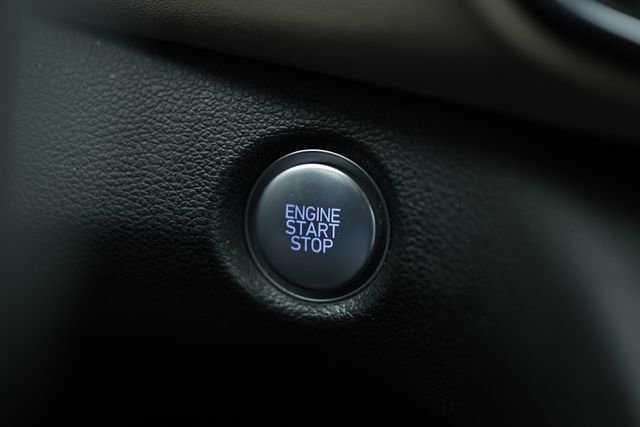 Used 2023 Hyundai Santa Fe Blue image 39