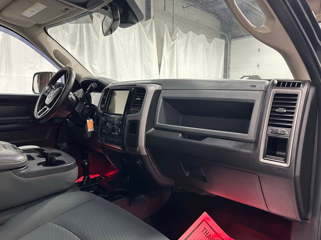 Used 2016 RAM 2500 Tradesman w/ Chrome Appearance Group image 53