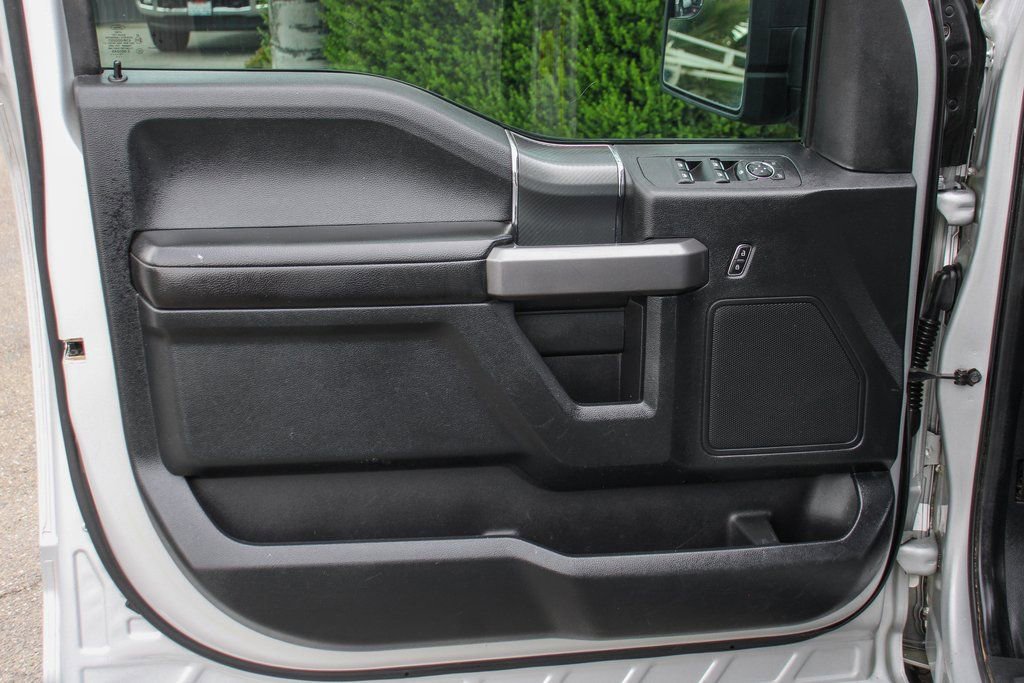 Used 2019 Ford F150 XLT w/ Equipment Group 302A Luxury RWD image 14