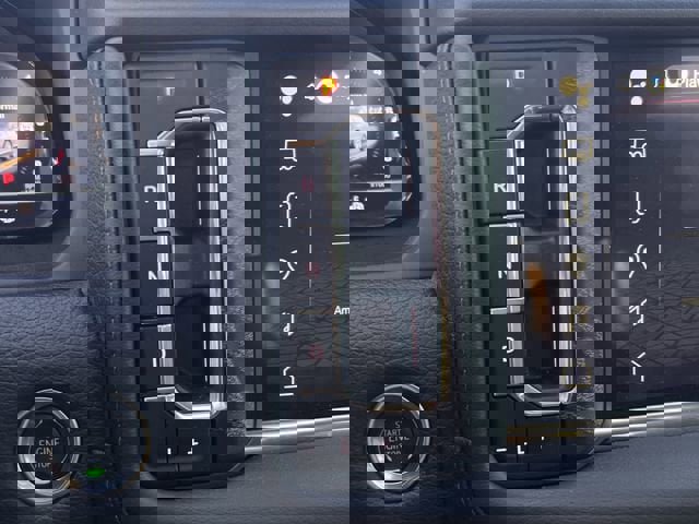 Used 2023 GMC Yukon Denali w/ Denali Reserve Package image 18