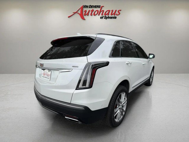 Used 2024 Cadillac XT5 Sportv w/ Technology Package AWD/4WD image 7