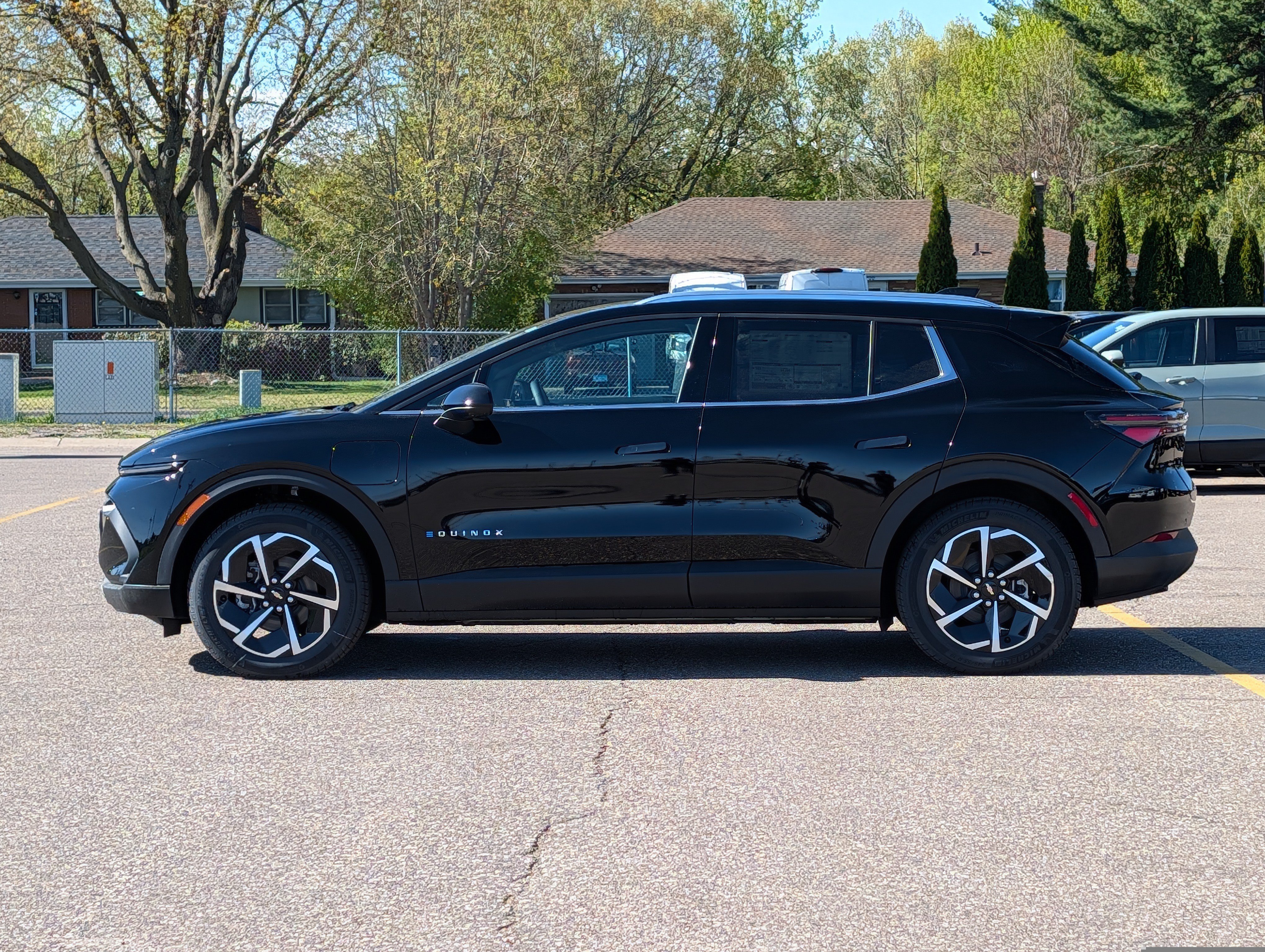 New 2026 Chevrolet Equinox EV LT AWD/4WD image 5