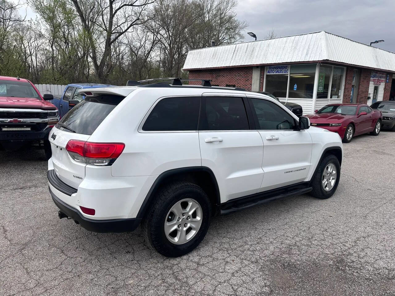 Used 2016 Jeep Grand Cherokee Laredo w/ Quick Order Package 23E AWD/4WD image 6