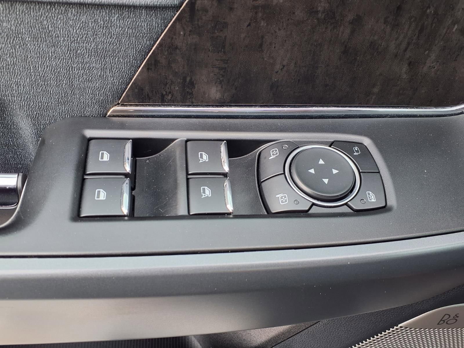 Used 2022 Ford F150 Lariat w/ Equipment Group 502A High AWD/4WD image 15