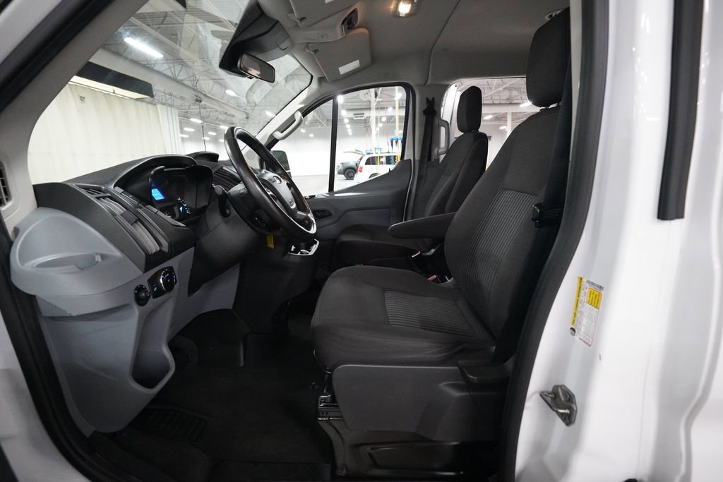 Used 2017 Ford Transit 150 XL image 7