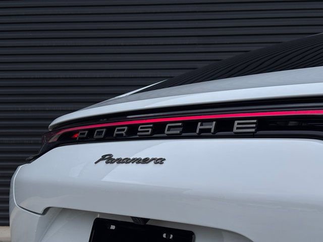 Certified 2023 Porsche Panamera Platinum Edition image 27