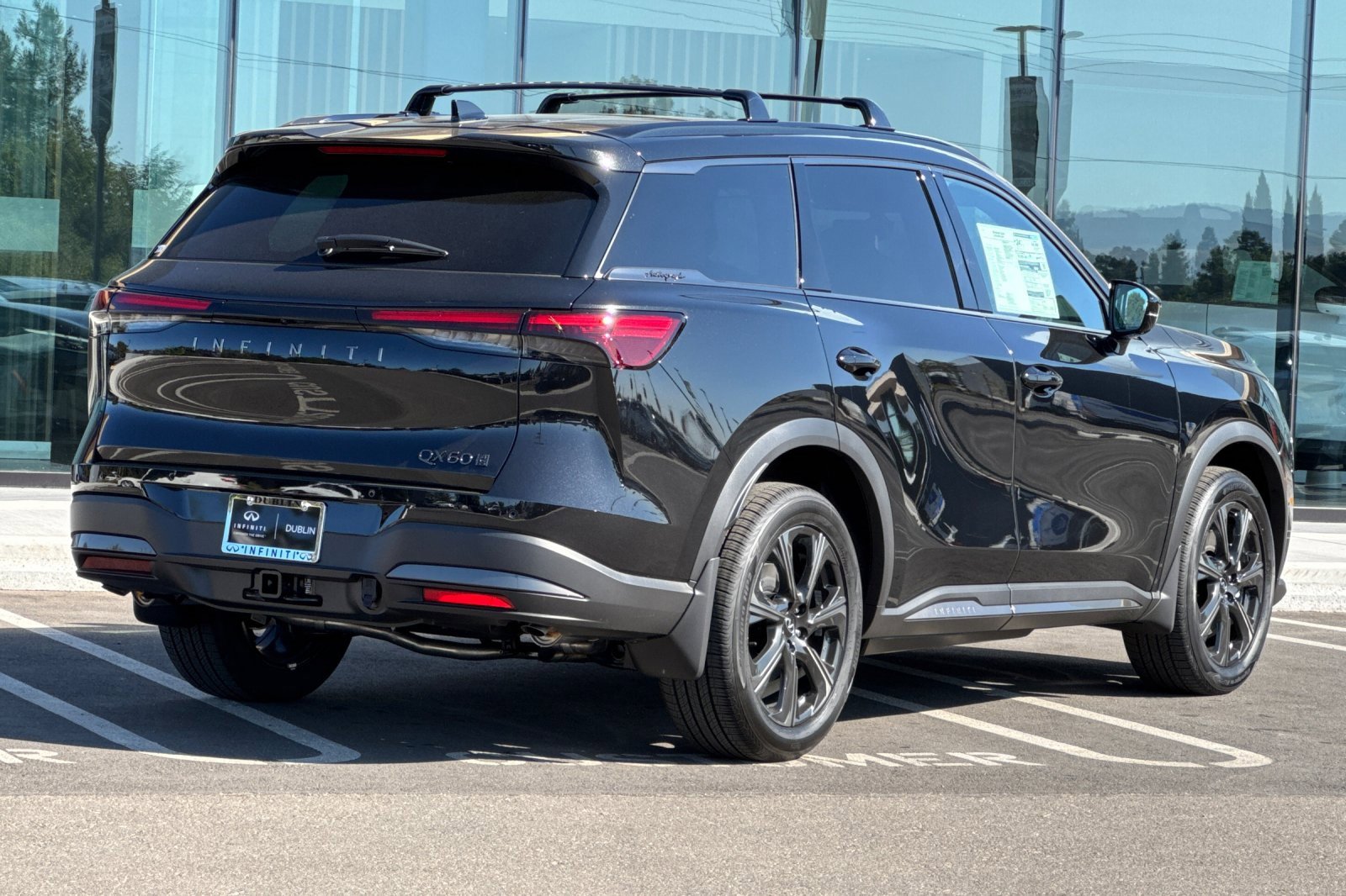 New 2026 INFINITI QX60 Autograph w/ Dark Cargo Package image 5