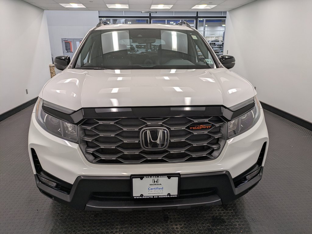Certified 2022 Honda Passport TrailSport image 2