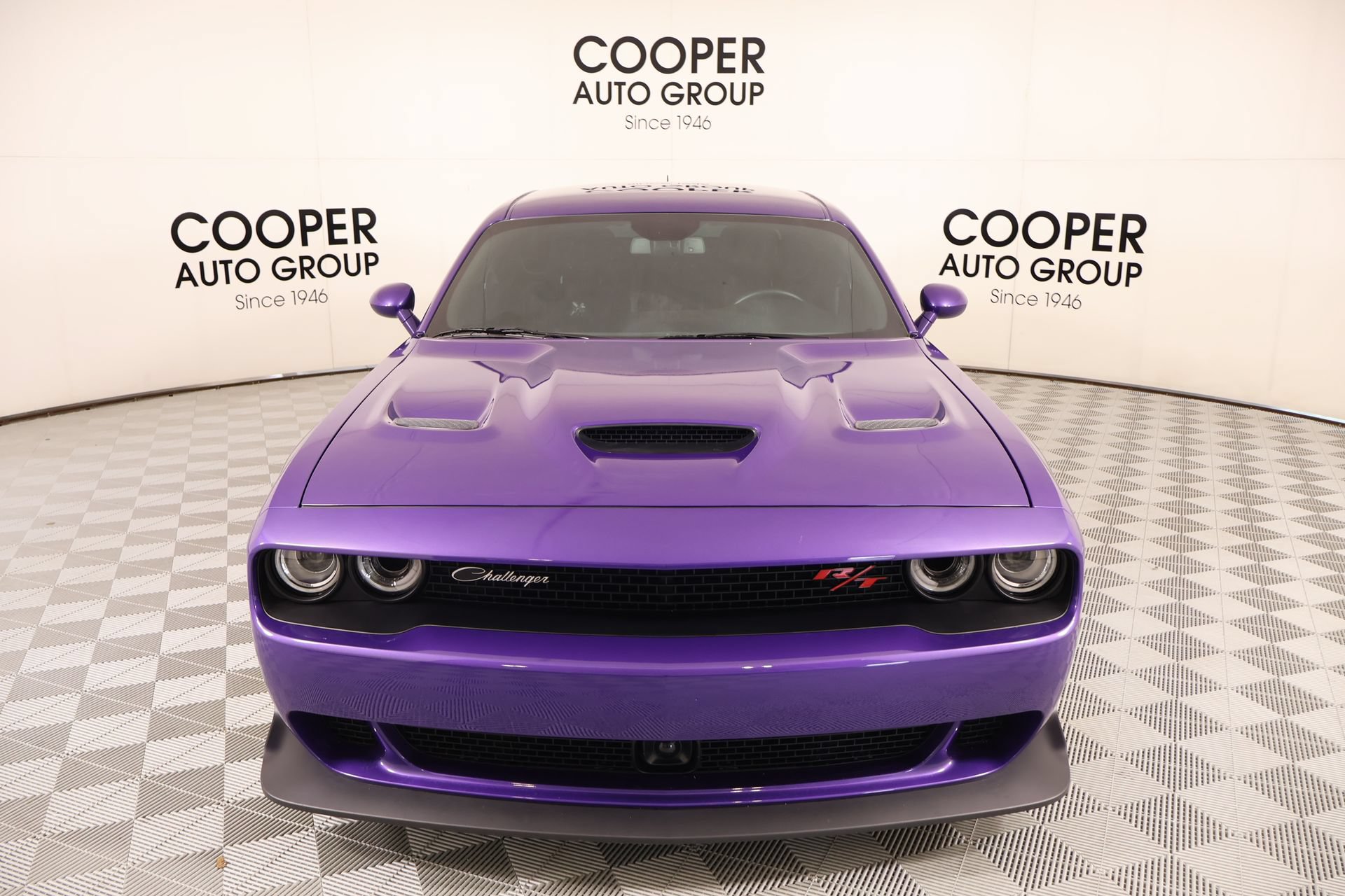 Used 2023 Dodge Challenger R/T Scat Pack RWD image 9