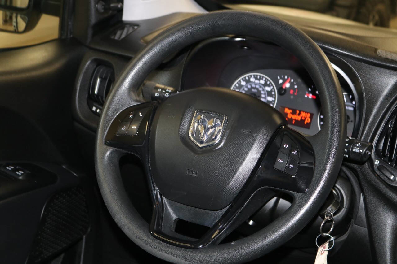 Used 2022 RAM ProMaster City Wagon w/ Lights & Wheels Group image 21