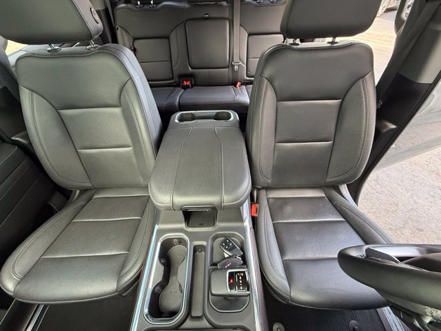 Used 2024 GMC Sierra 1500 SLT w/ SLT Premium Package AWD/4WD image 16