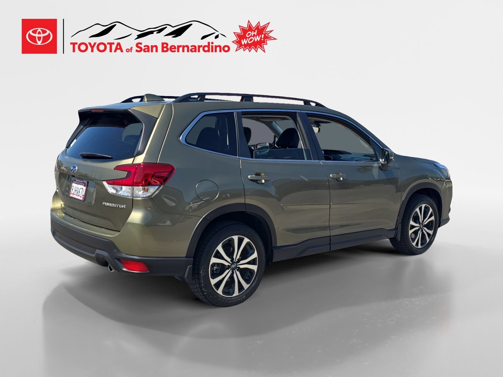 Used 2023 Subaru Forester Limited AWD/4WD image 5