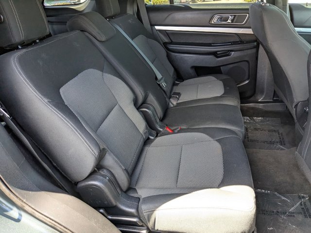 Used 2016 Ford Explorer XLT image 19
