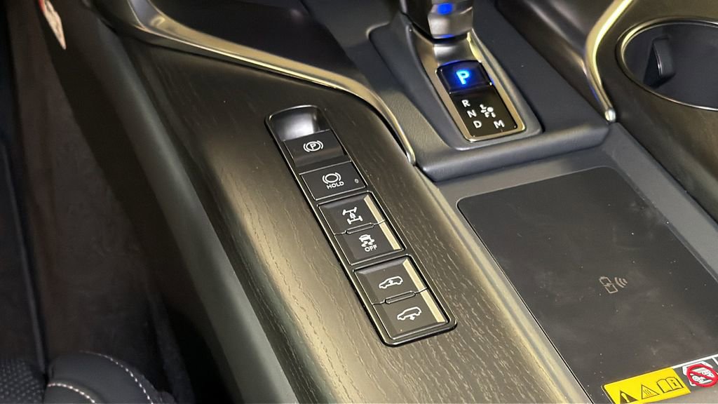 New 2026 Lexus LX 700h Luxury image 25