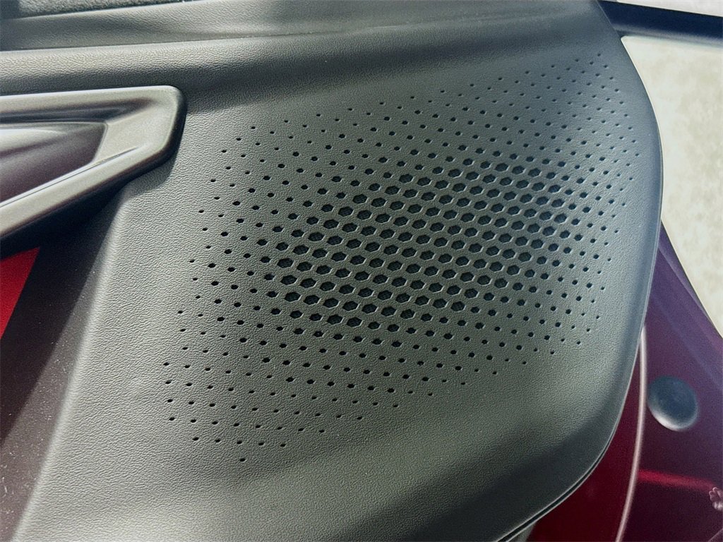 Used 2024 Lamborghini Revuelto image 19