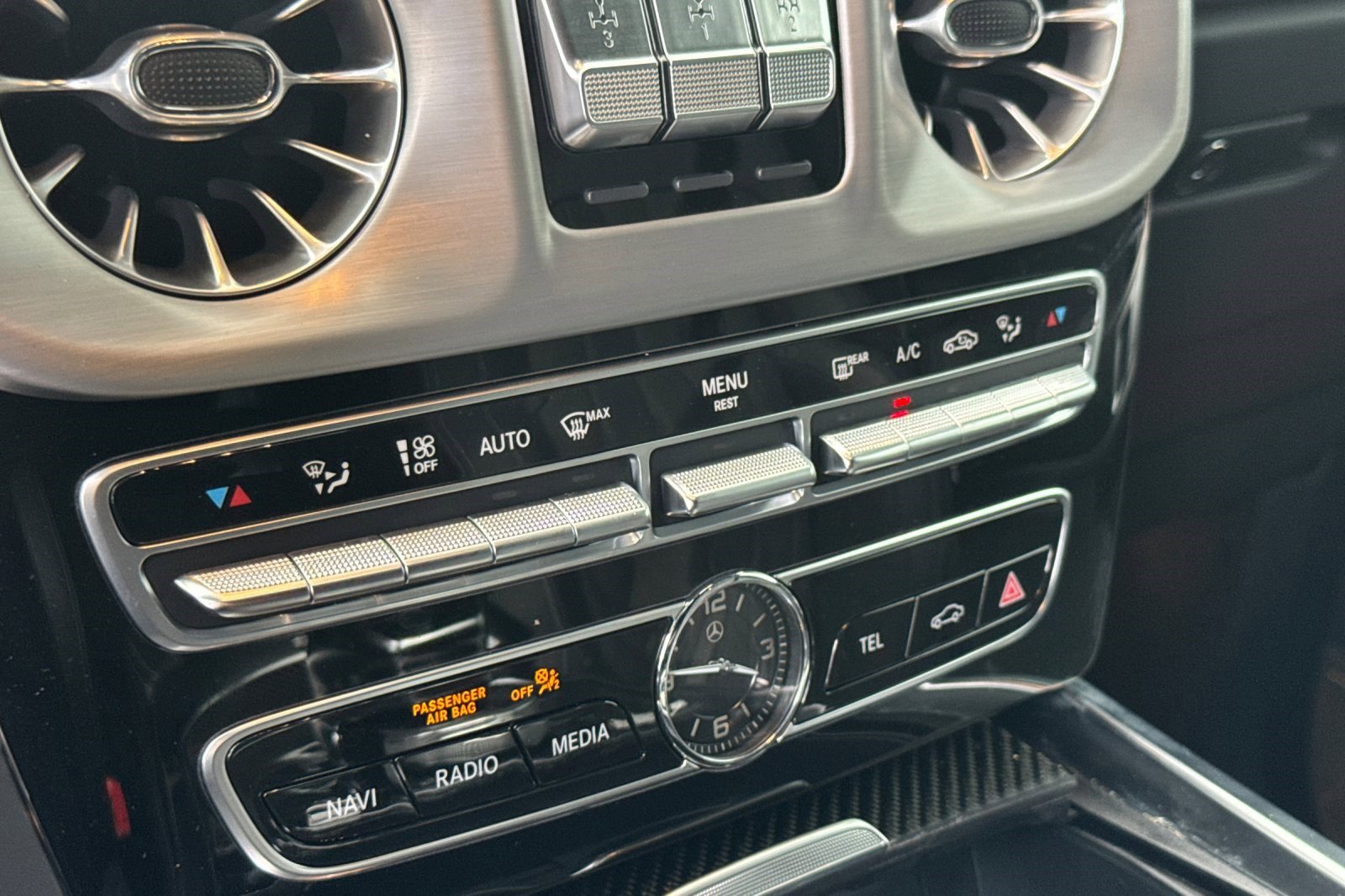 Used 2024 Mercedes-Benz G 550 image 16
