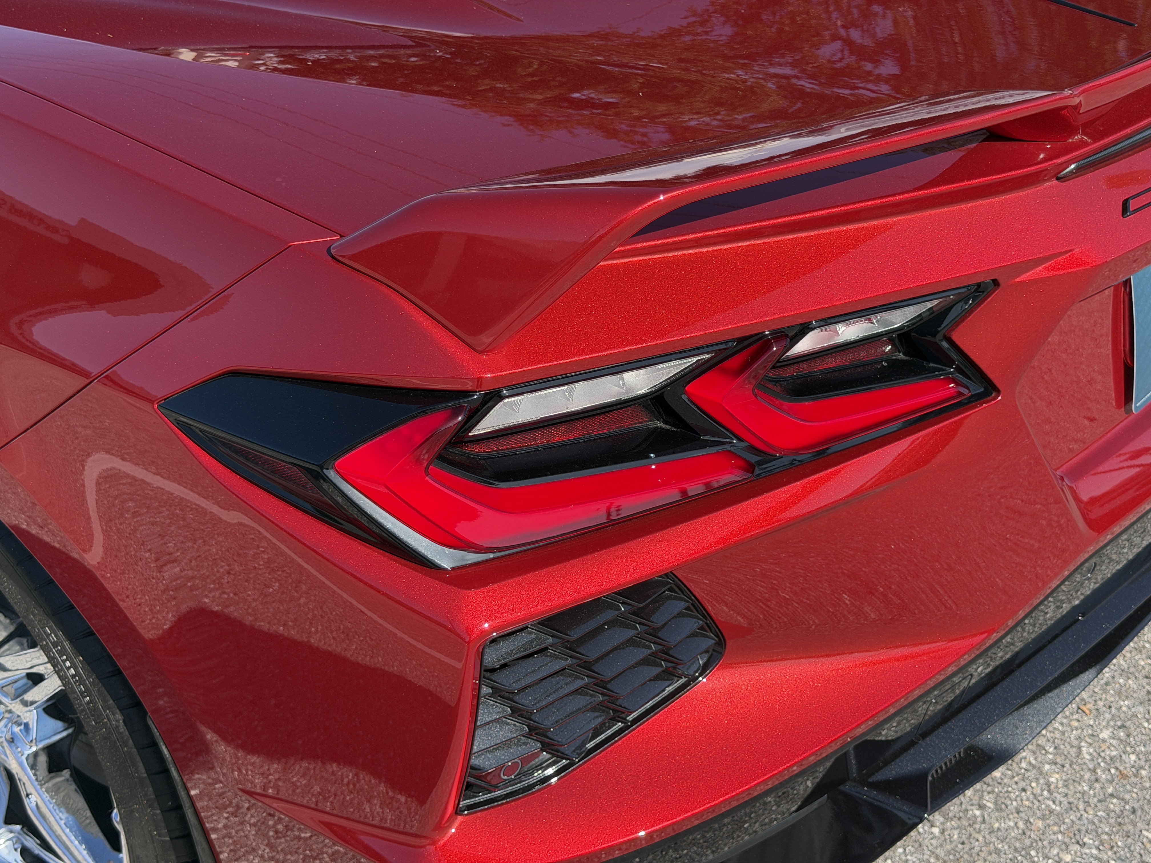 Certified 2021 Chevrolet Corvette Stingray Premium Cpe w/ Z51 Performance Package RWD image 10