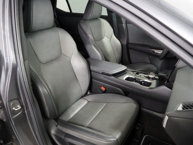 Used 2023 Lexus RZ 450e Premium w/ Technology Package AWD/4WD image 2