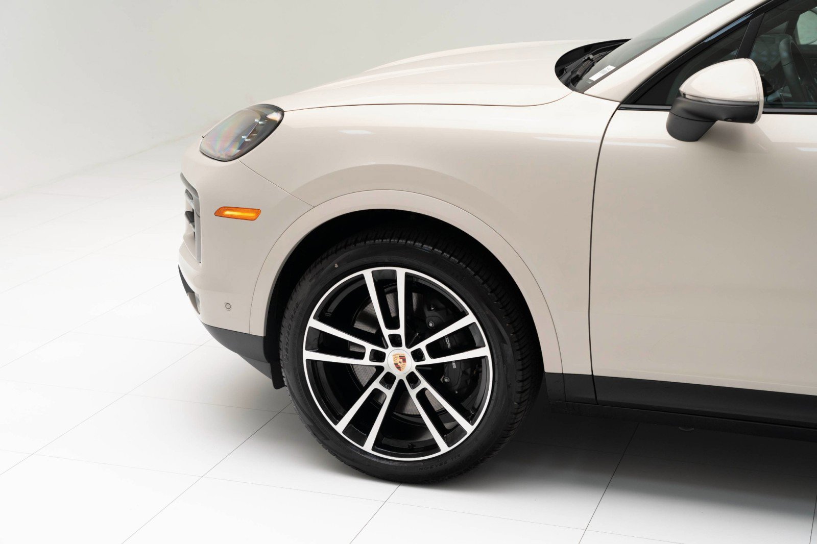 New 2025 Porsche Cayenne image 11