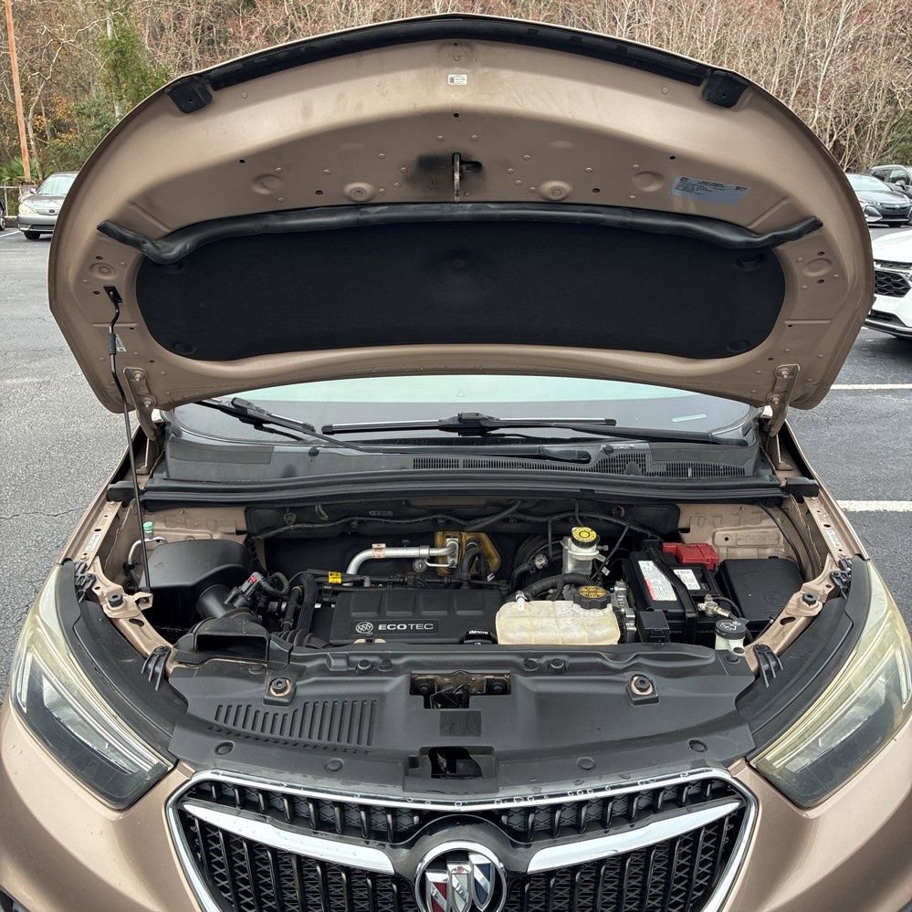 Used 2018 Buick Encore Sport Touring image 13