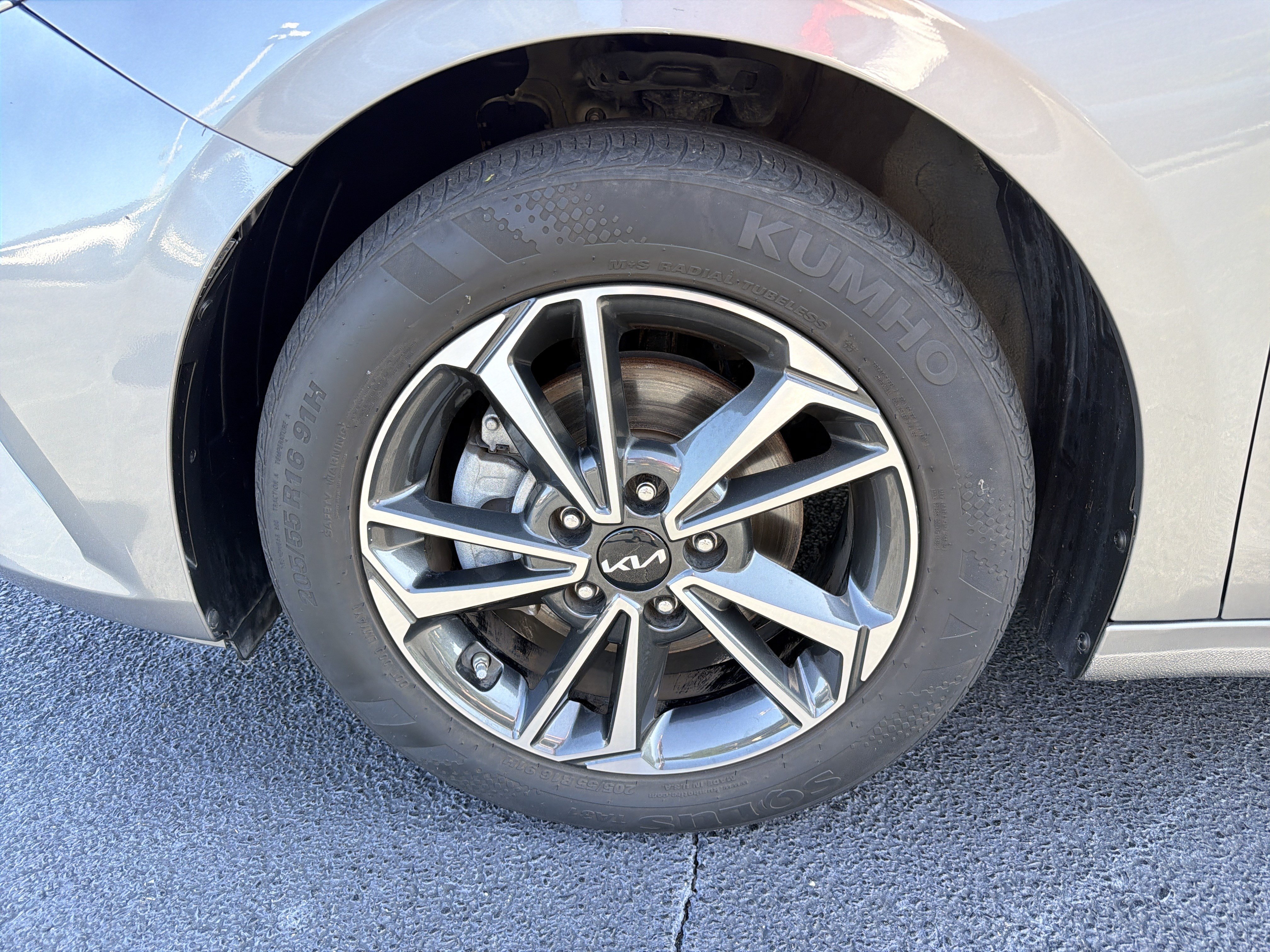 Used 2024 Kia Forte LXS FWD image 24