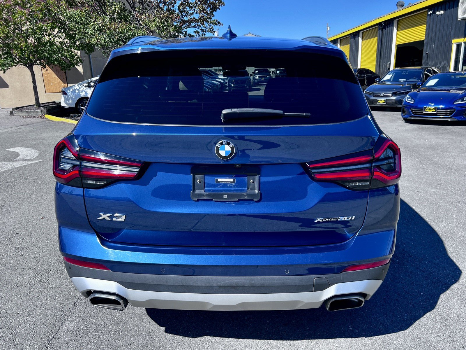Used 2023 BMW X3 xDrive30i w/ Premium Package AWD/4WD image 7