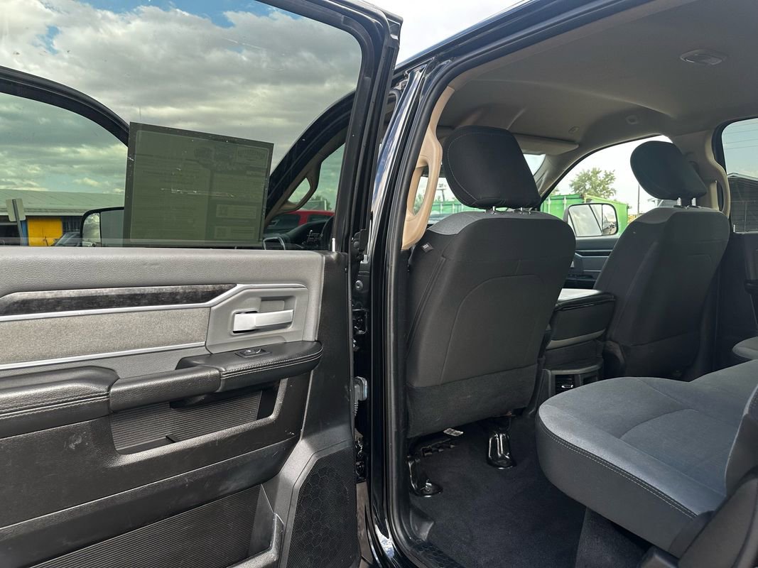 Used 2019 RAM 2500 Big Horn image 26