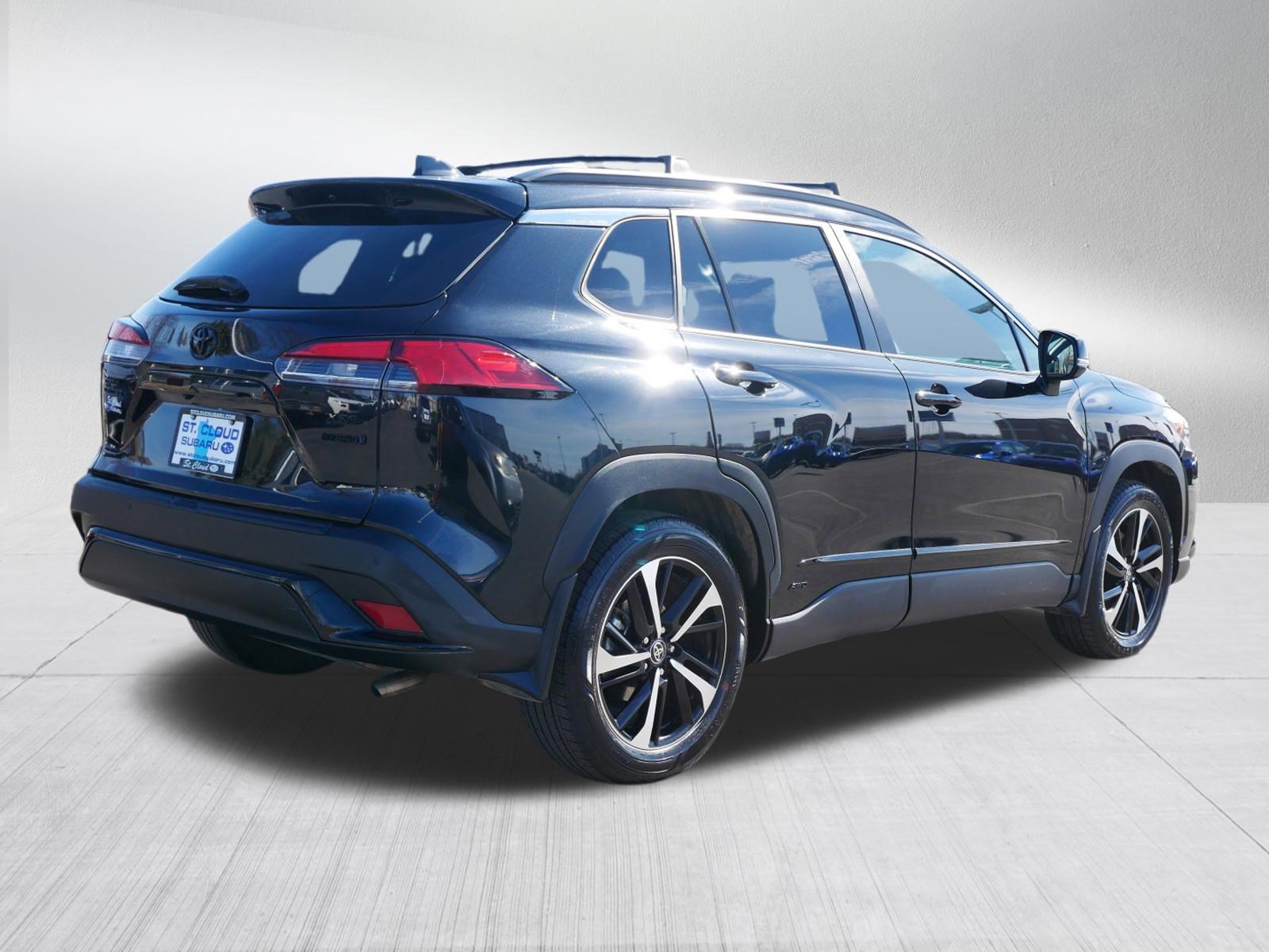 Used 2023 Toyota Corolla Cross XSE w/ Convenience Package image 7