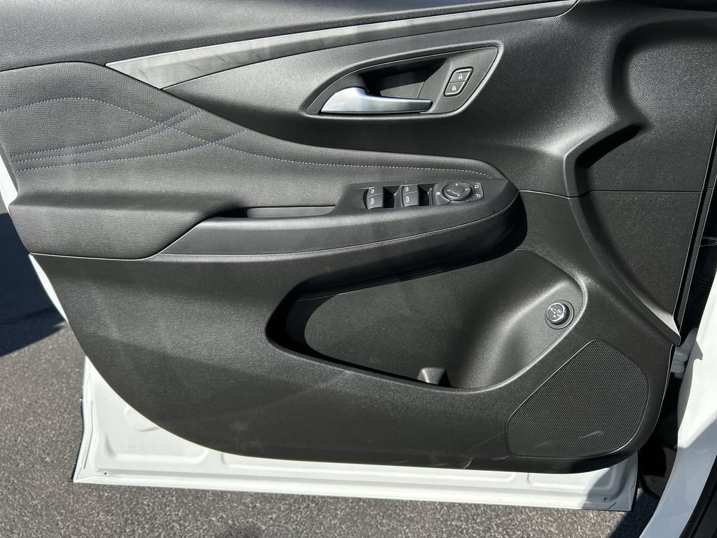 New 2026 Buick Envista Sport Touring w/ Convenience I Package FWD image 23
