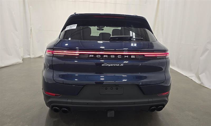 Used 2024 Porsche Cayenne S w/ Premium Package Plus AWD/4WD image 5