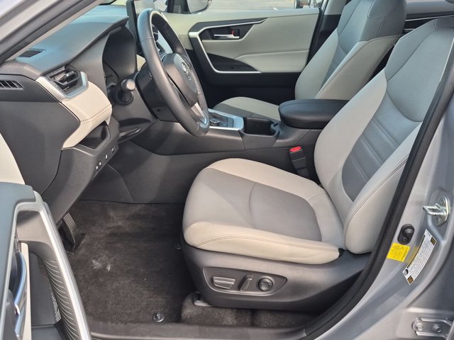 Certified 2023 Toyota RAV4 XLE Premium AWD/4WD image 9